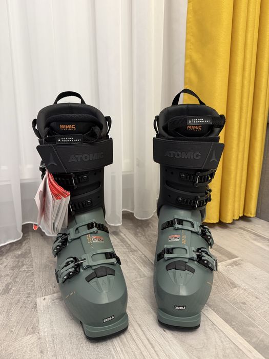 Clapari ski/schi ATOMIC HAWX PRIME 120 S GW Marime 43 - noi cu factura