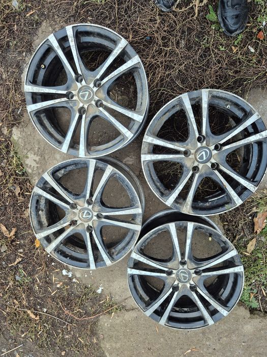 Продам комплект дисков R16 5x114.3ET45.3