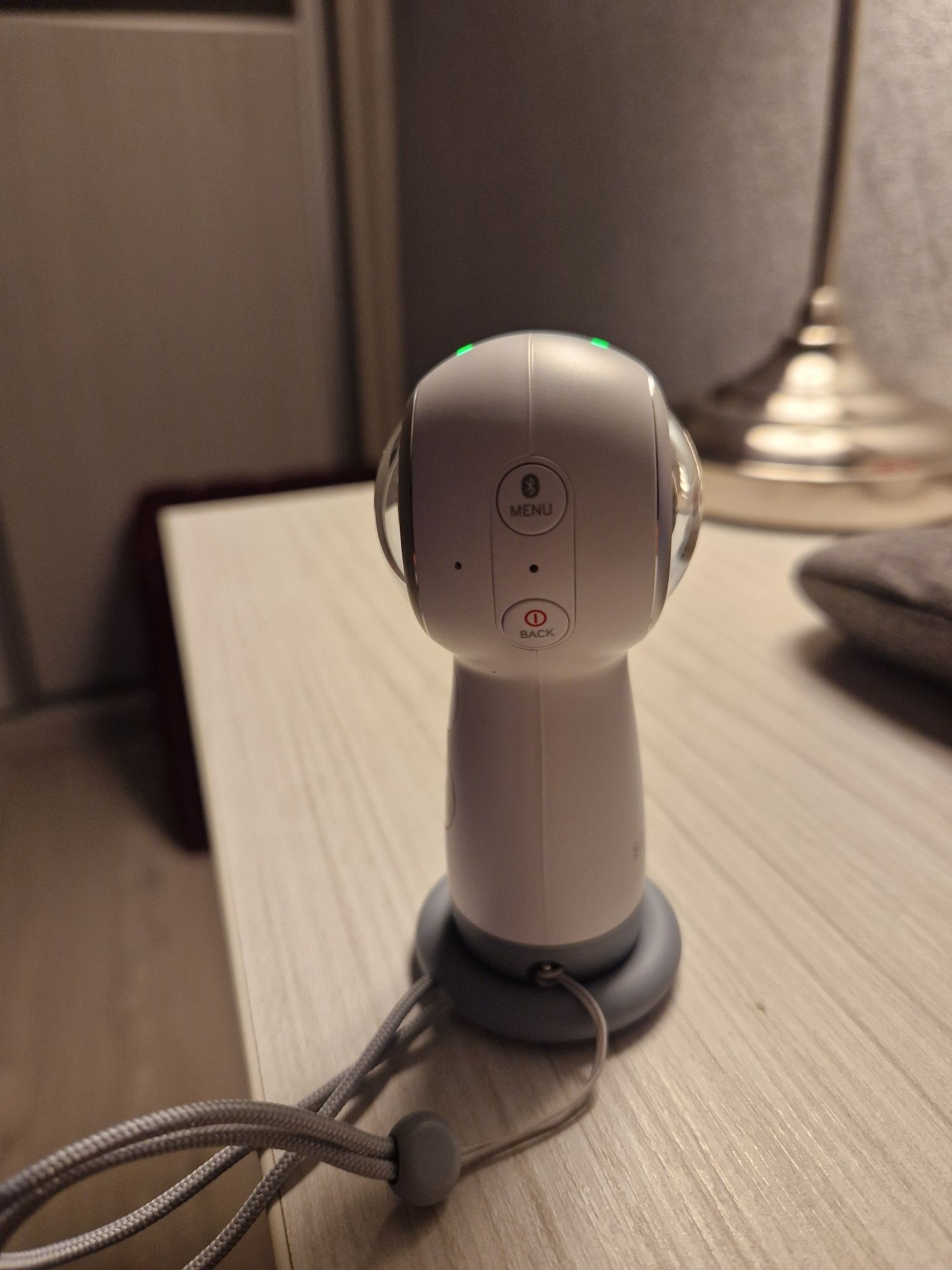 Cameră video foto GEAR 360 nou