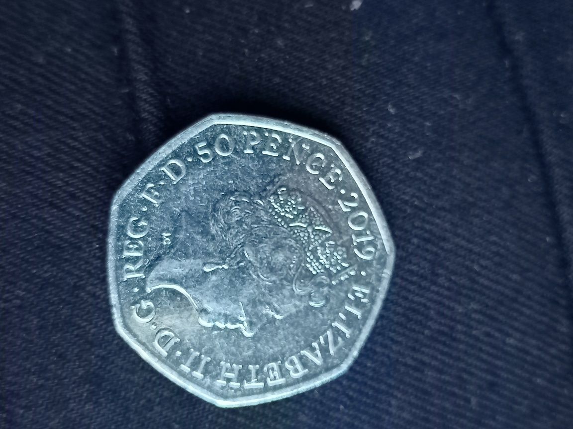 50 p Paddington stare buna