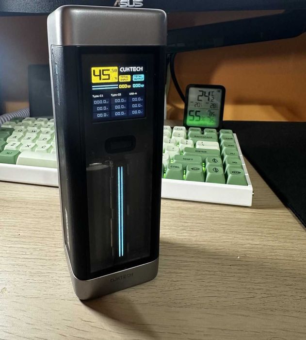 Професионална Power Bank CUKTECH 20 (140W, 25000mAh)