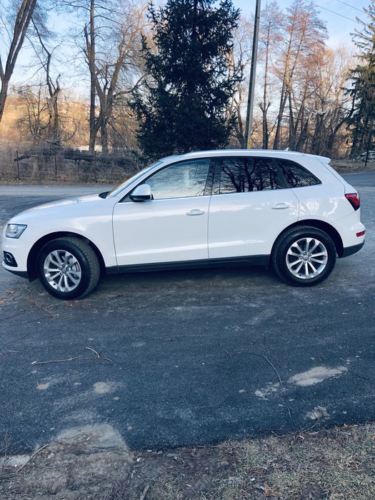 Audi Q5 QUATTRO / Panoramic / Piele