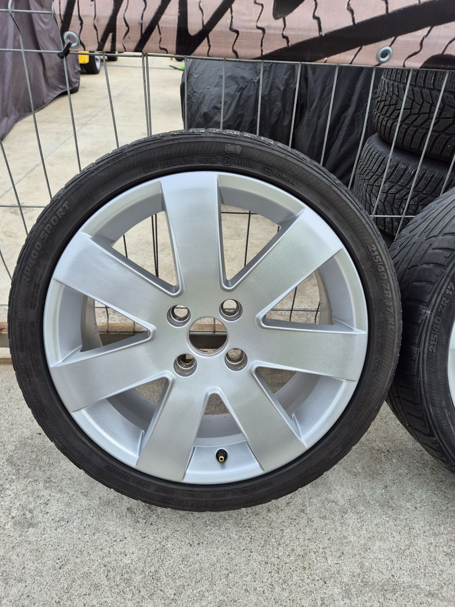 Джанти Ronal 17 цола , 4х108 , 7j ,et49 , 215/40/17 Ford  Mazda