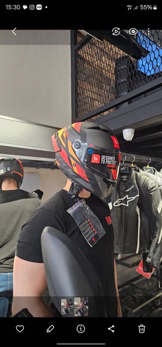 Шлем мотоциклетный фирмы МТ

Helmets