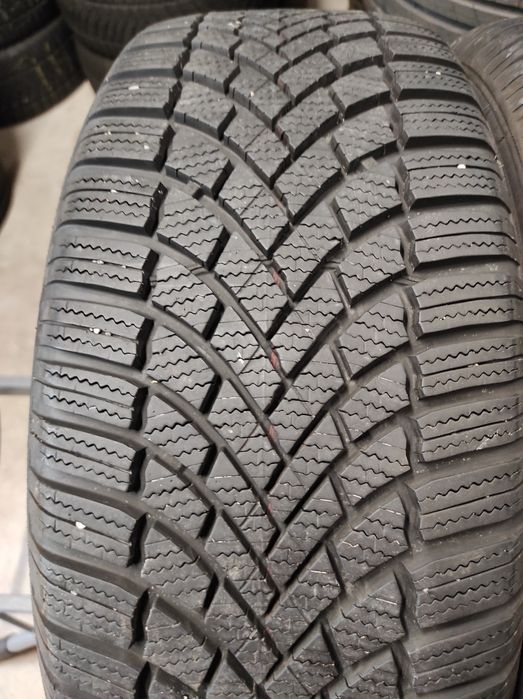 215/55/17 Bridgestone