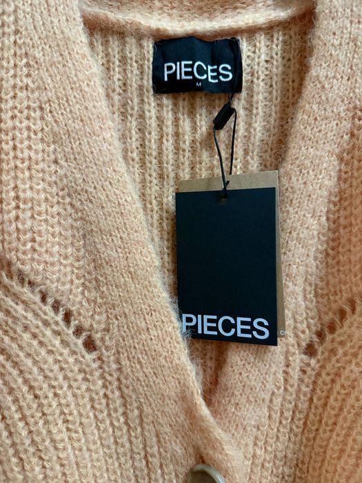 Дамска жилетка PIECES