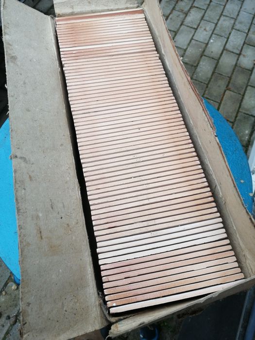 Placi de faianta 15x15x0.5cm 34 metri patrati