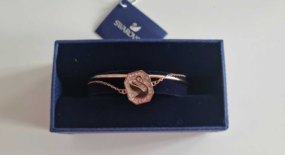 Swarovski Signum - Сет обеци и гривна