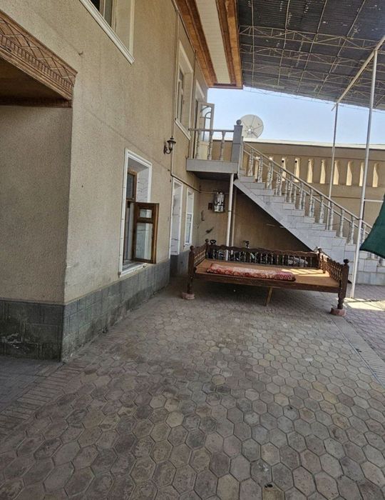 8 ком Юнсабоде аренда Участок