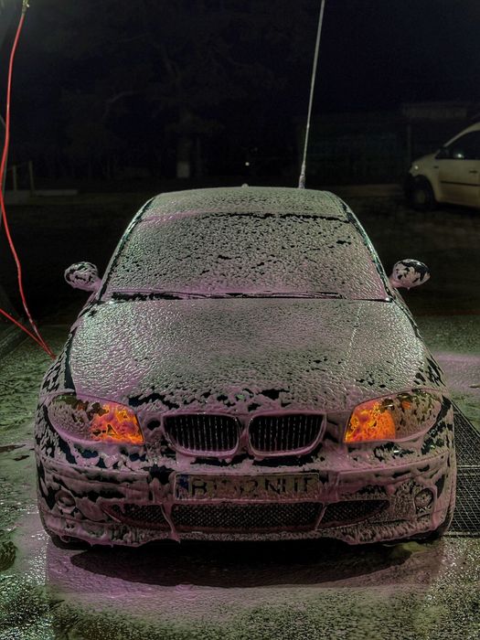 Vând sau schimb bmw seria 1 E 87