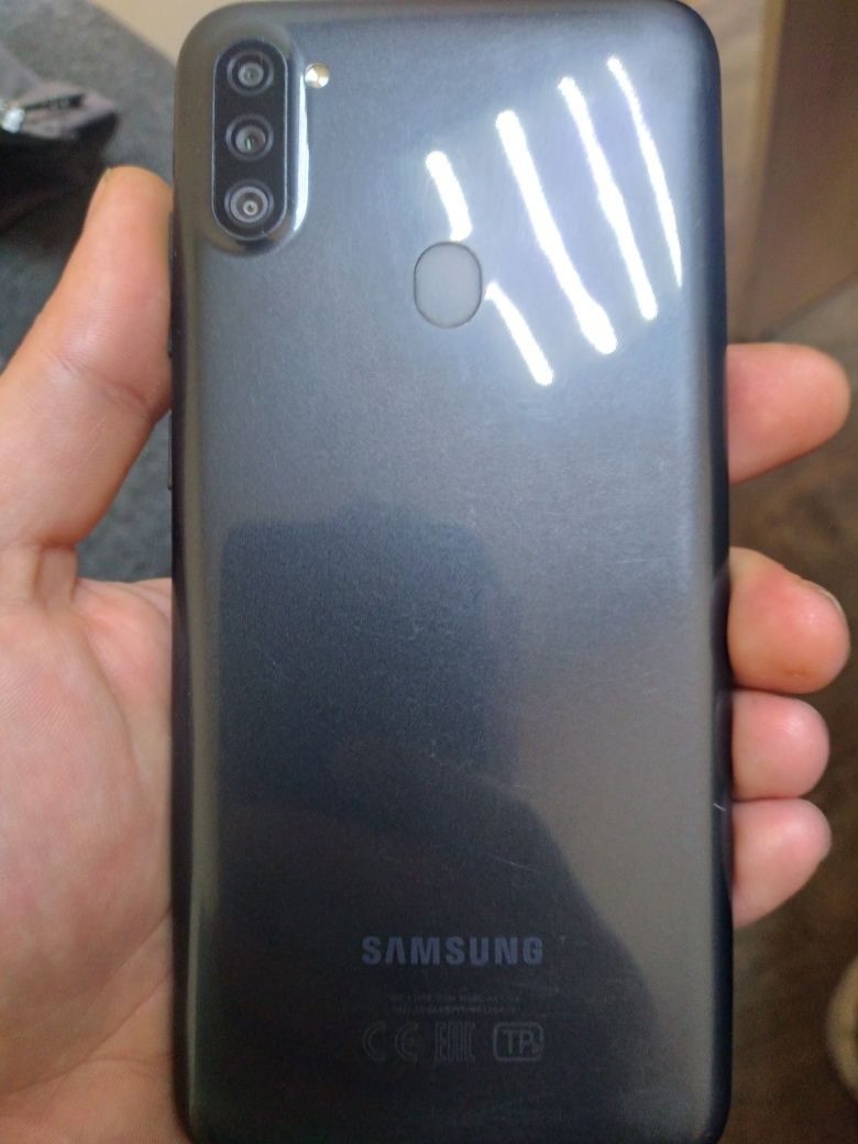 Продам Samsung a11