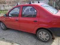 Vând Dacia Logan