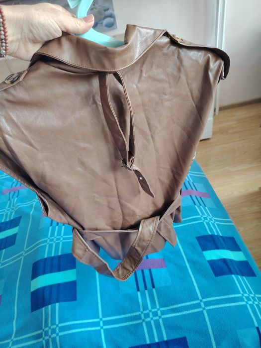 Кожен елек кафяв