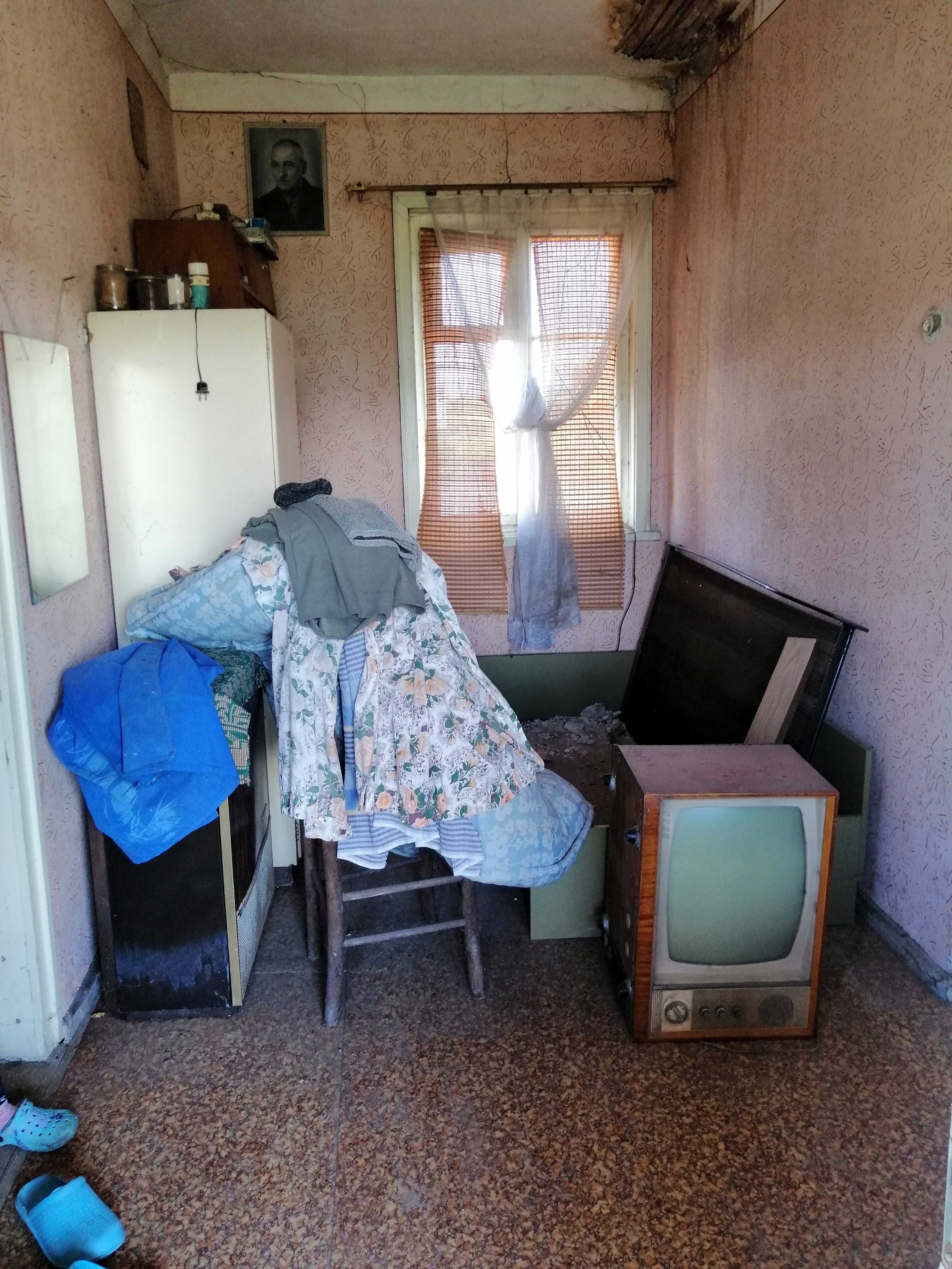 Самостоятелна къща с двор над 850 м2 в село Говедаре