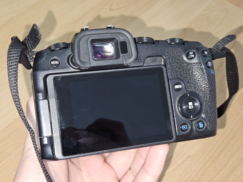 Canon RP + RF 50mm 1.8 + grip R5 + 75-300