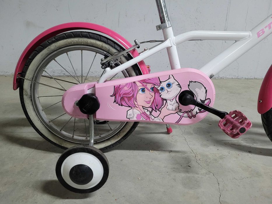 Bicicletă B'Twin 16 inch fete 4-6 ani