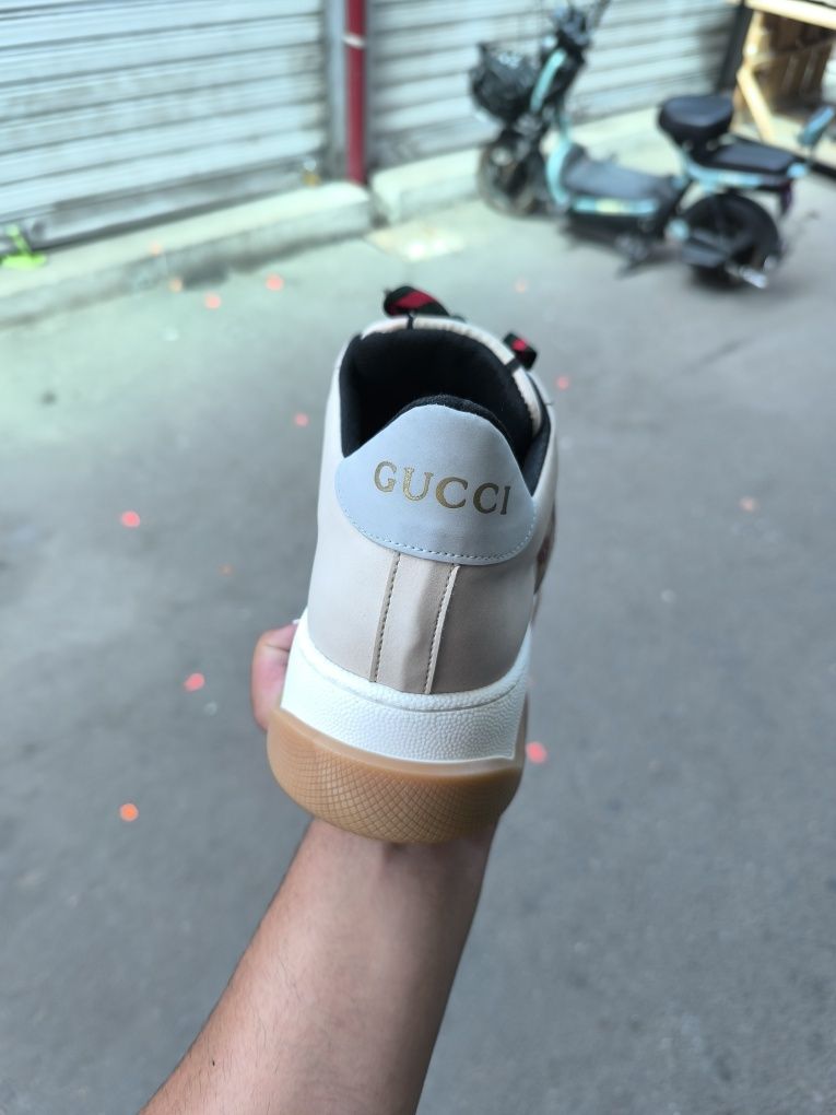 Gucci i calitate premium