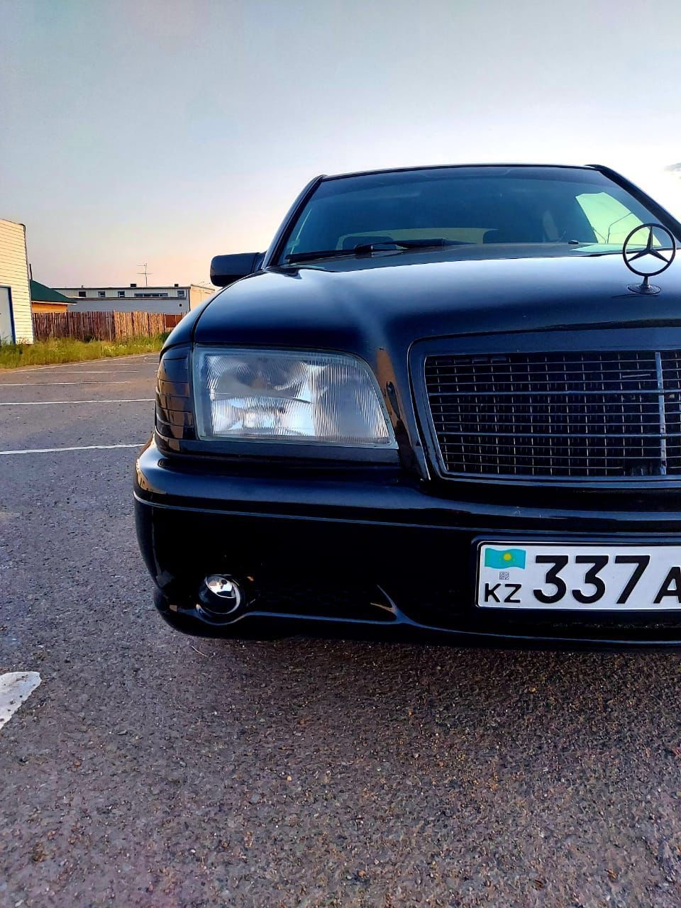 Бампер на МЕРСЕДЕС W210.W202.W124.W140.w211 БМВ е34.е36