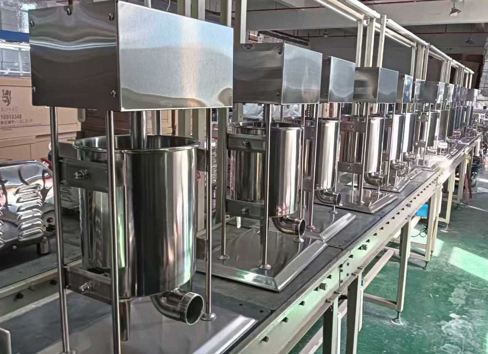 OFERTA Carnatar electric 25 litri NOU,Masina de umplut carnati,Factura