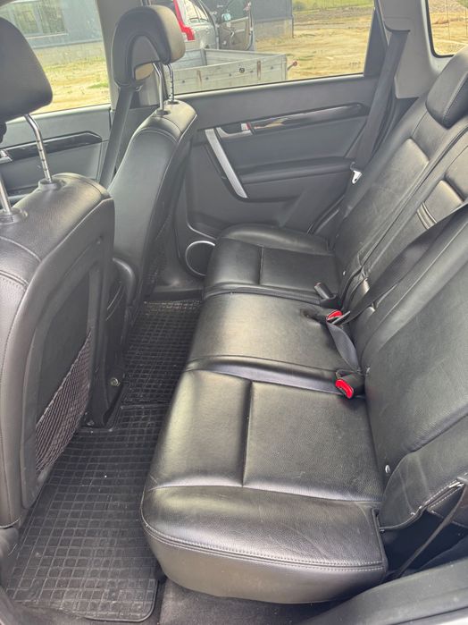 Chevrolet Captiva 2.2 D, 184 cp, 4x4 , 7 Locuri, Navi, CUTIE DEFECTĂ