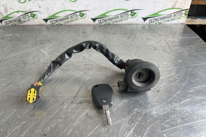 Contact cu cheie 356033T / 356033 T Dacia Logan prima generatie