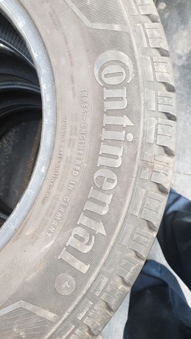 Гуми 215 70 15 С континентал