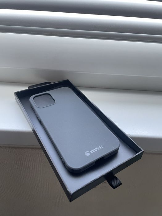 ЧИСТО НОВ кейс KRUSELL за Iphone 12/13(6.1”)-НОВ премиум качество!
