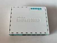 MikroTik hEX RB750Gr3 Gigabit 880MHz