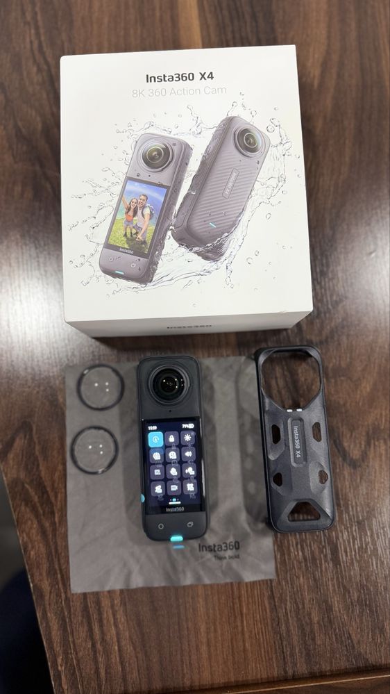 Kamera insta360 X4   б/у айби йўқ.