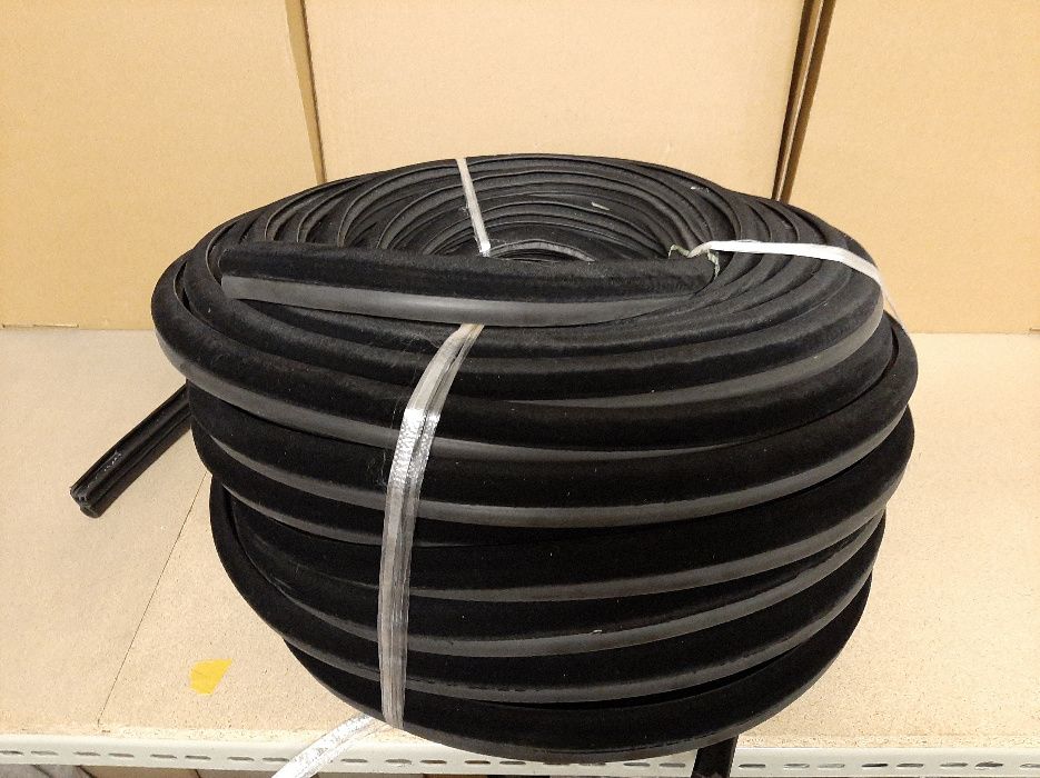 Уплотнительная резинка двери БМВ Е60 Е39 Е34 Е38 X5