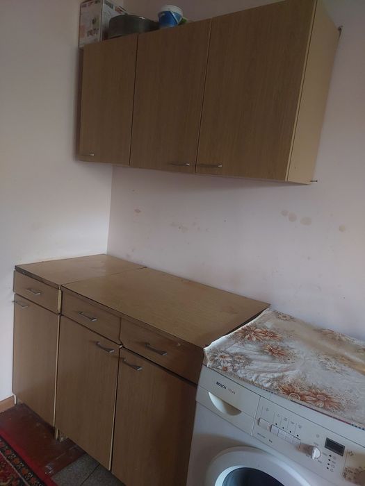 Кухонный гарнитур сатылады, бахасы 200минг сум