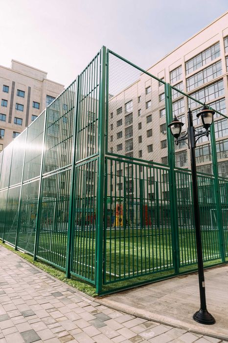 спортивное ограждение для футбольных баскетбольных волейбольных полей