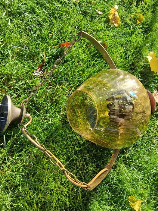 Стъклен старинен Полилей