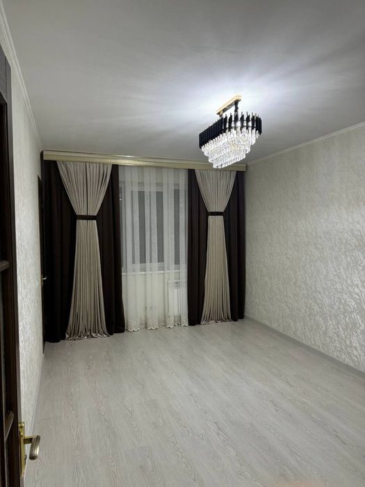 Продается квартира в центре Самарканда