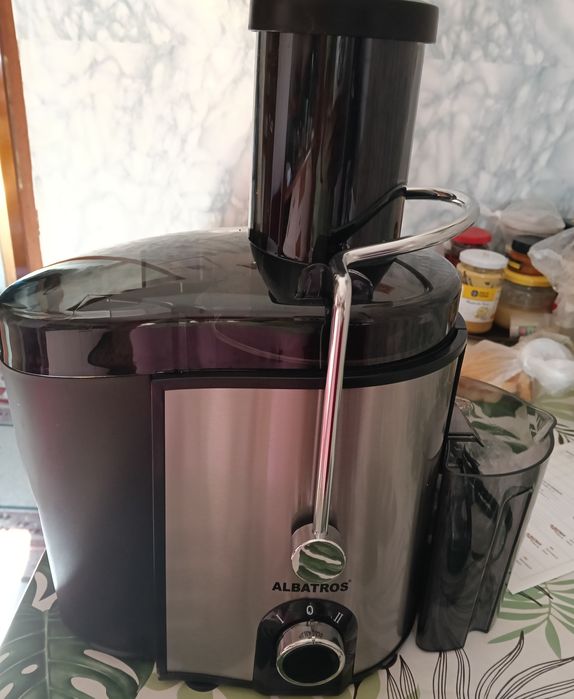 Storcător de fructe și legume Albatros