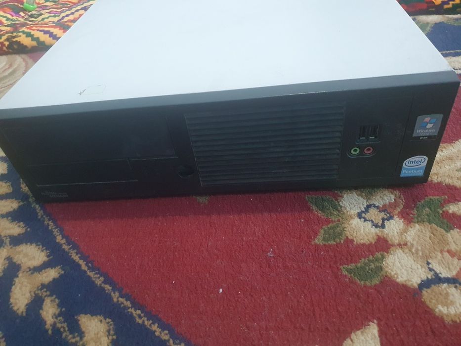 2 ta komp va 1 ta noutbuk sotiladi.