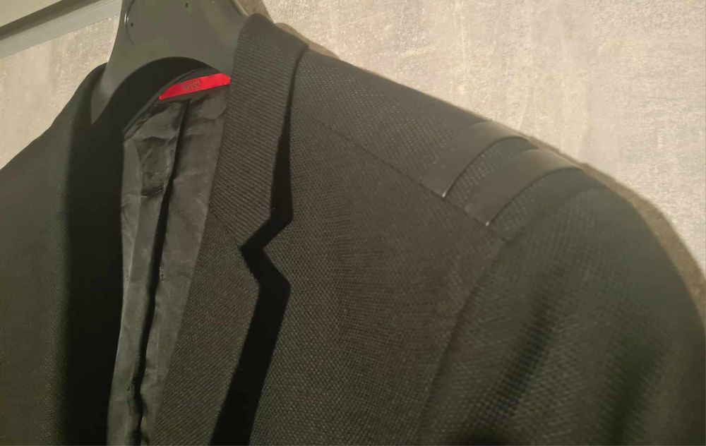 Ново оригинално сако HUGO BOSS Red Label 54ти/L размер