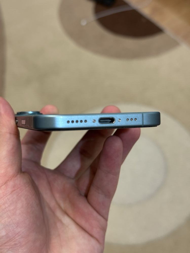 IPhone 16. 256 gigabyte
