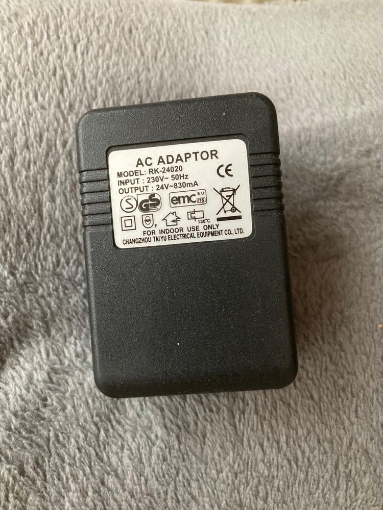 Adaptor 24v . Alimentator 24v