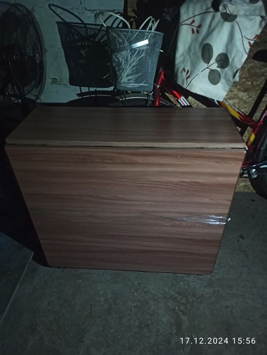 Продам стол книжка