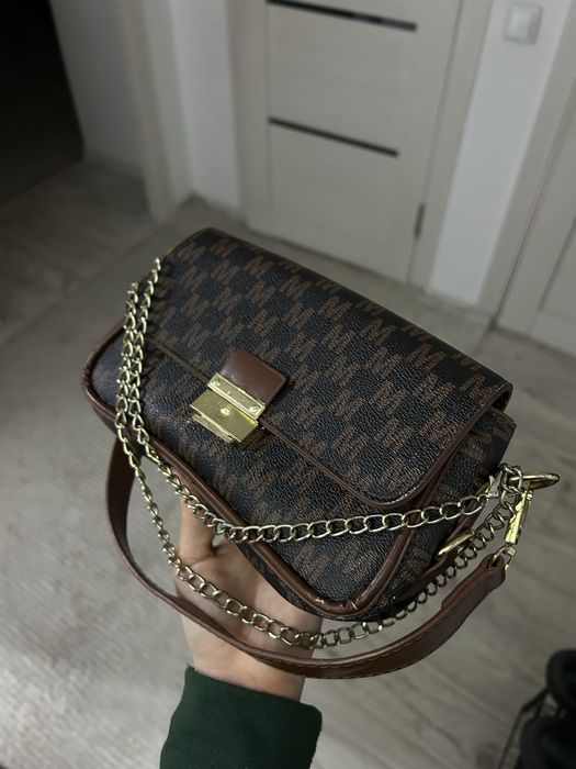 Продам мини сумку