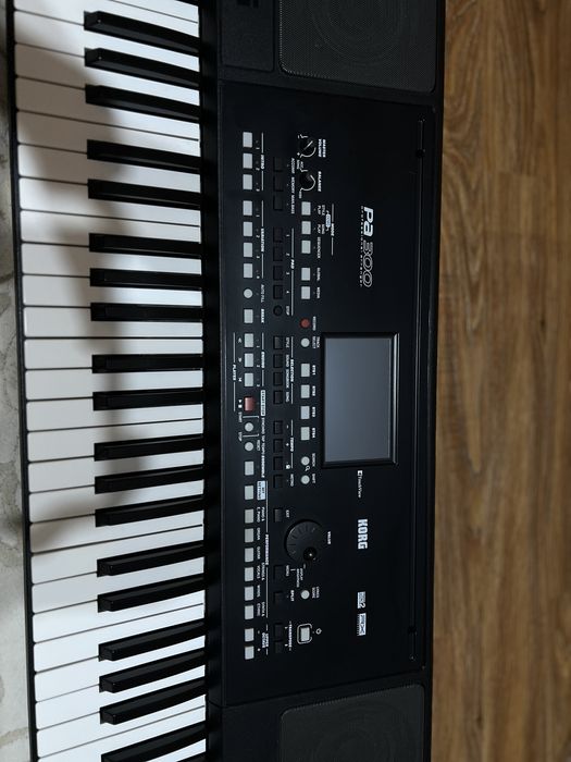 Orga Korg-PA300 Aranjor