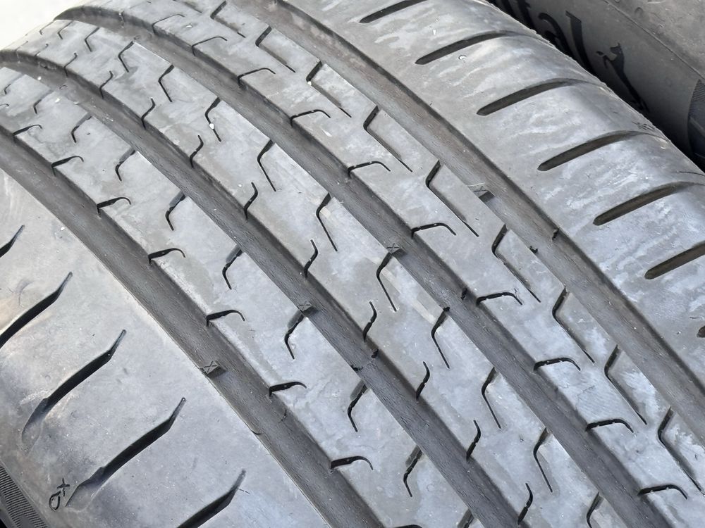 215/50/R18 Continental EcoContact6 4бр летни dot0520 5-6mm