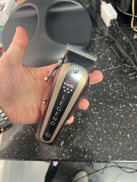 Masina de tund si contur [WAHL trimmer cu fir +WAHL clipper Legend]