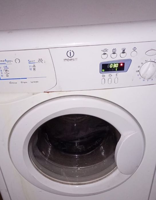 Mașină de spălat Indesit