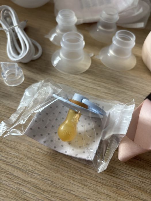 С гаранция! Двойна електрическа помпа за кърма Canool Milkshell