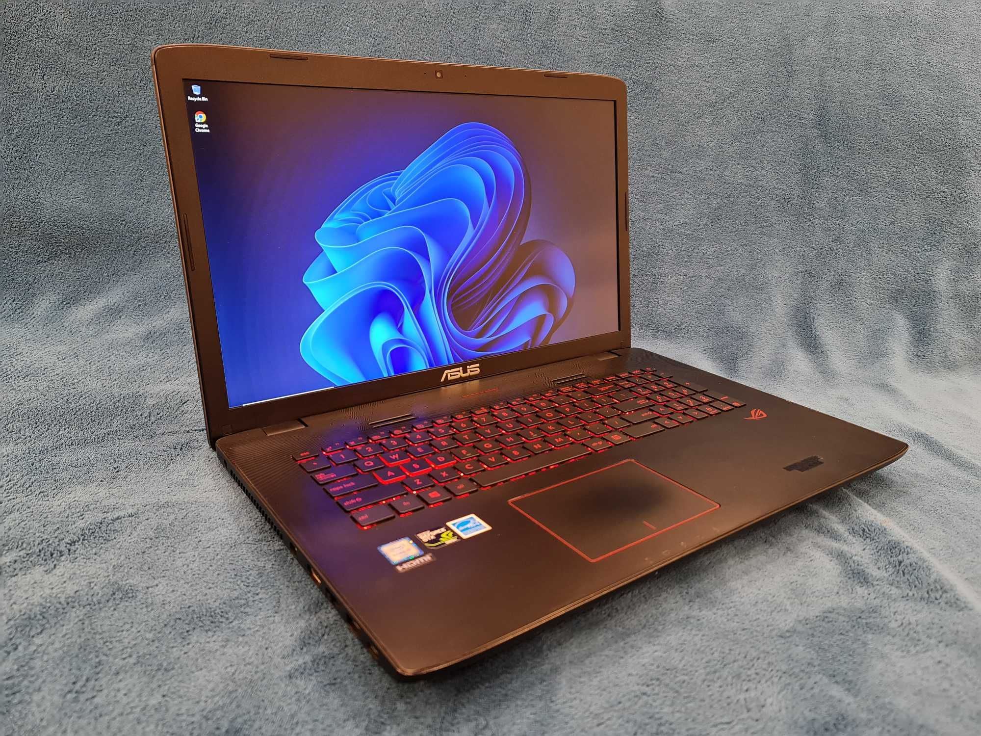 laptop asus Rog ,intel core i7-3,7 GHZ ,video 4 gb ,display 17,3"