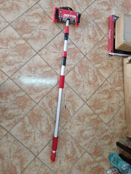 Perie pentru geamuri exterioare,autoturisme mari,maner extensibil 3M