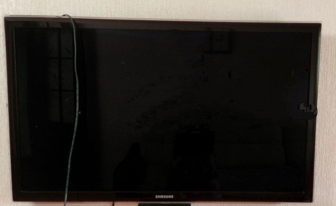 Телевизор Samsung ЖК не работает