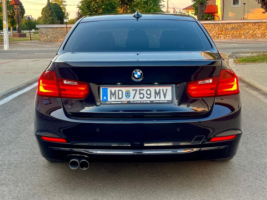 Bmw F30 an 2013 motor 2.0 diesel 183 cp xenon